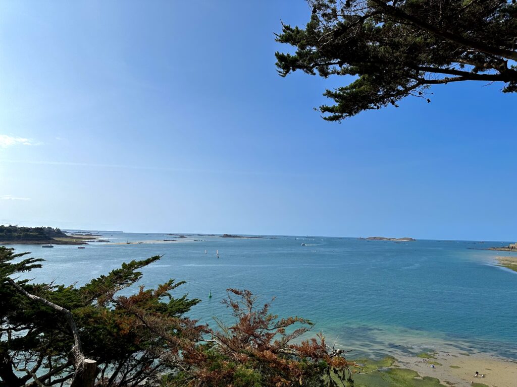 La Baie de Saint Malo, depuis la Cité d'Aleth