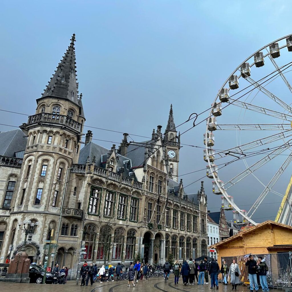 La Place des Trois Tours à Gand